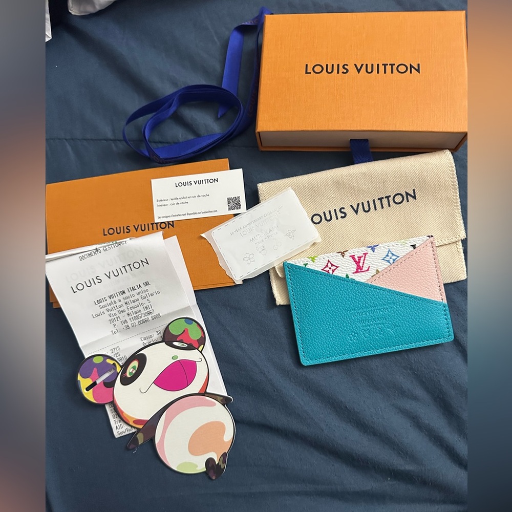 🎈SOLD🎈NWT Murakami Louis Vuitton criss cross cardholder